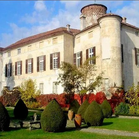 Charming Elegant Castle Flat With Large Garden Дом отдыха Rocca Grimalda