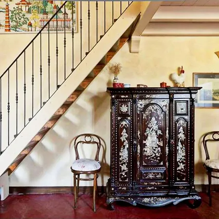 Charming Elegant Castle Flat With Large Garden Holiday home Rocca Grimalda